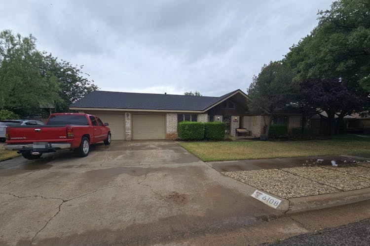 6108 Elkhart Ave Lubbock, TX 79424, Lubbock County