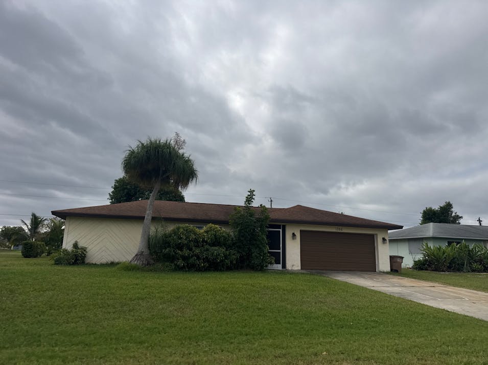 1306 21st Ln Cape Coral, FL 33990, Lee County