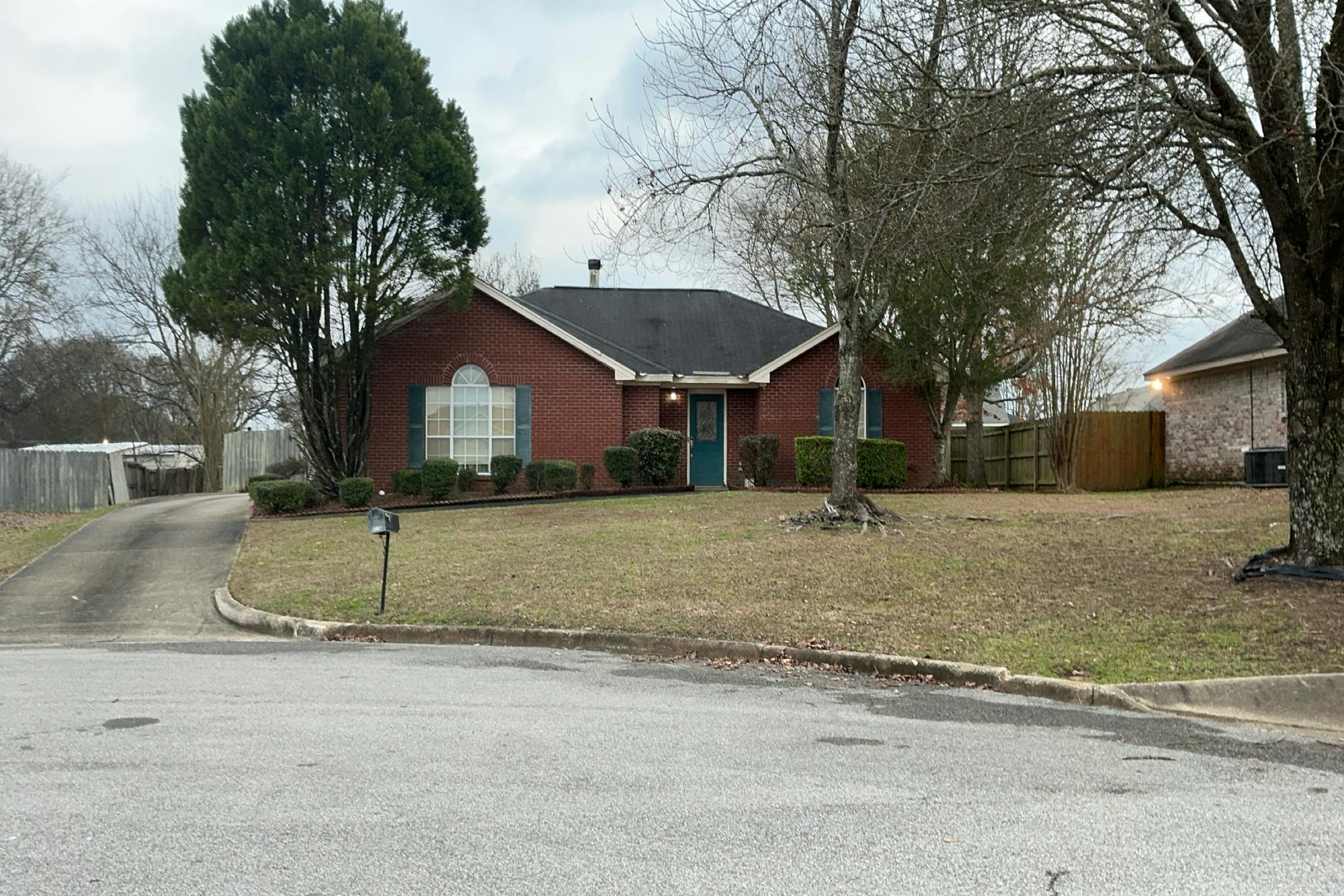 Foxleigh Ct, Montgomery, AL 36116