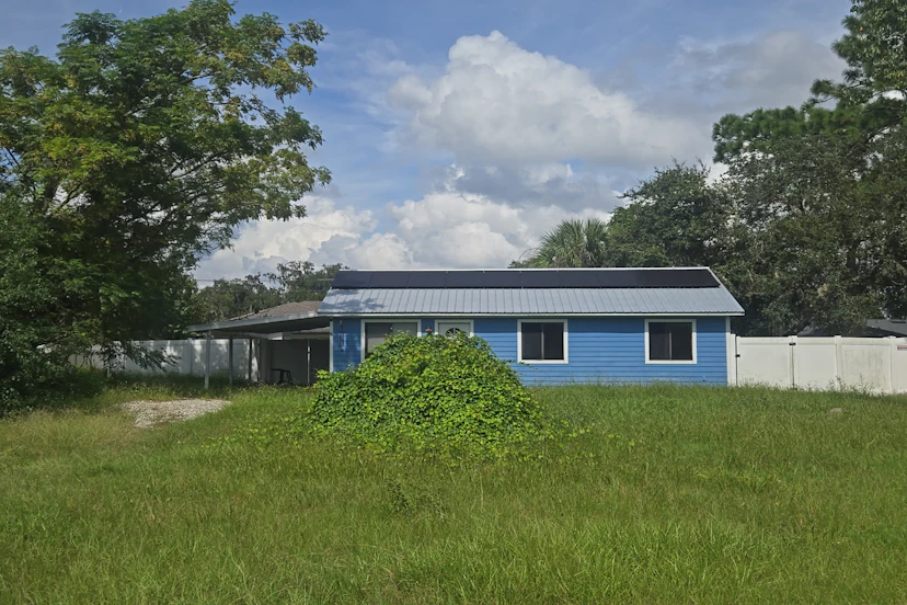 3651 Sandlor Dr