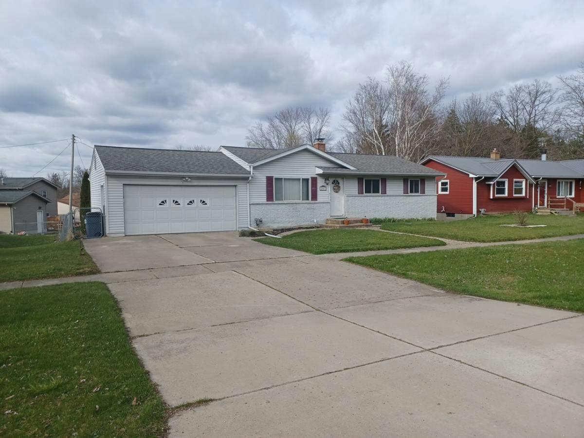 River Rd, Flushing, MI 48433 #1