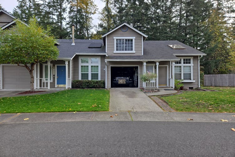 513 Malibu Dr SE Lacey, WA 98503, Thurston County