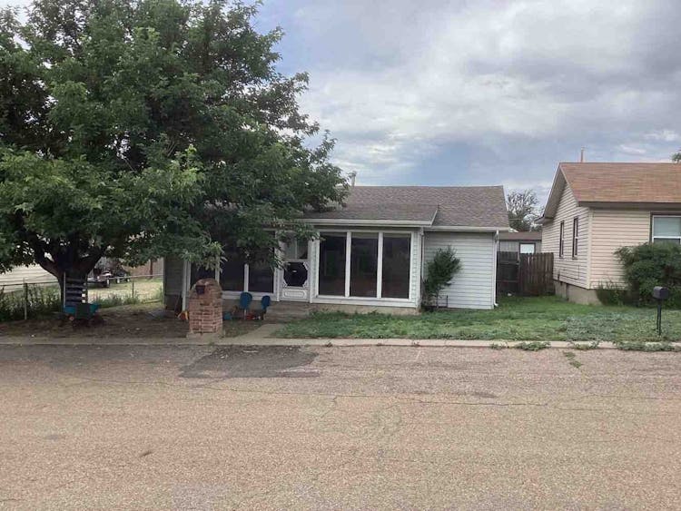 207 Chaparral Street Borger, TX 79007, Hutchinson County