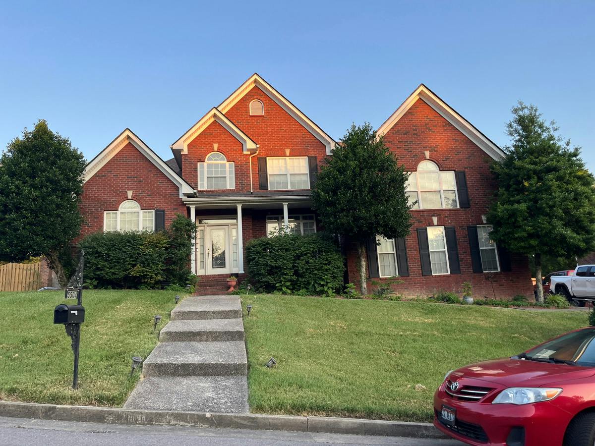 Brookshire Dr, Nashville, TN 37211
