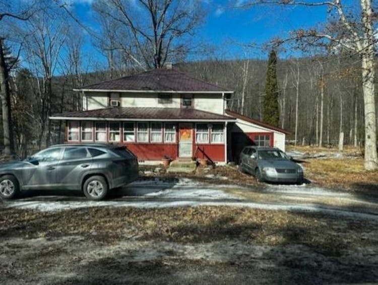 654 State Route 118 Sweet Valley, PA 18656, Luzerne County