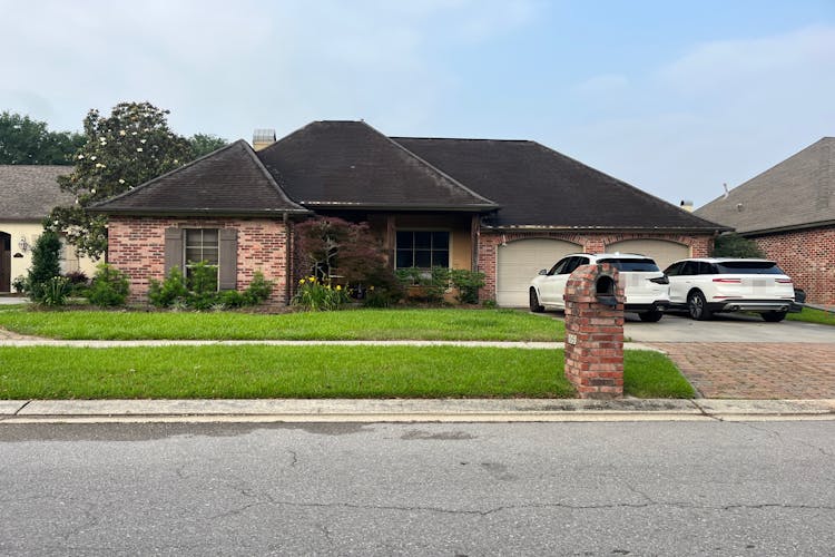 105 Sandhurst Drive Lafayette, LA 70508, Lafayette Parish County