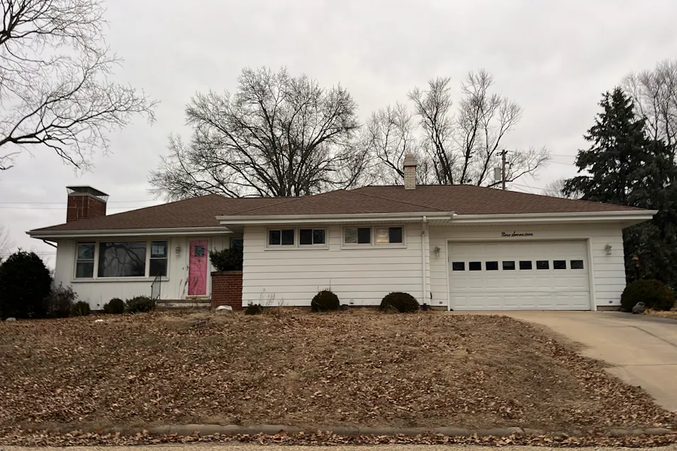 917 Lawndale Ave Lacon, IL 61540, Marshall County