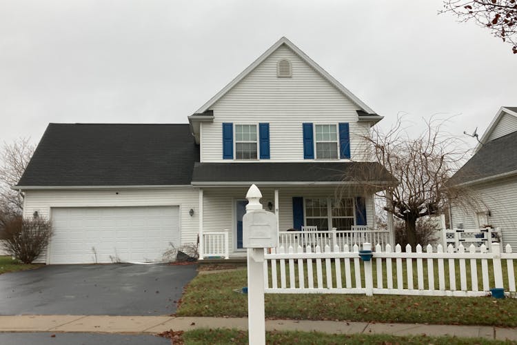 616 Butternut Lane Toledo, OH 43615, Lucas County