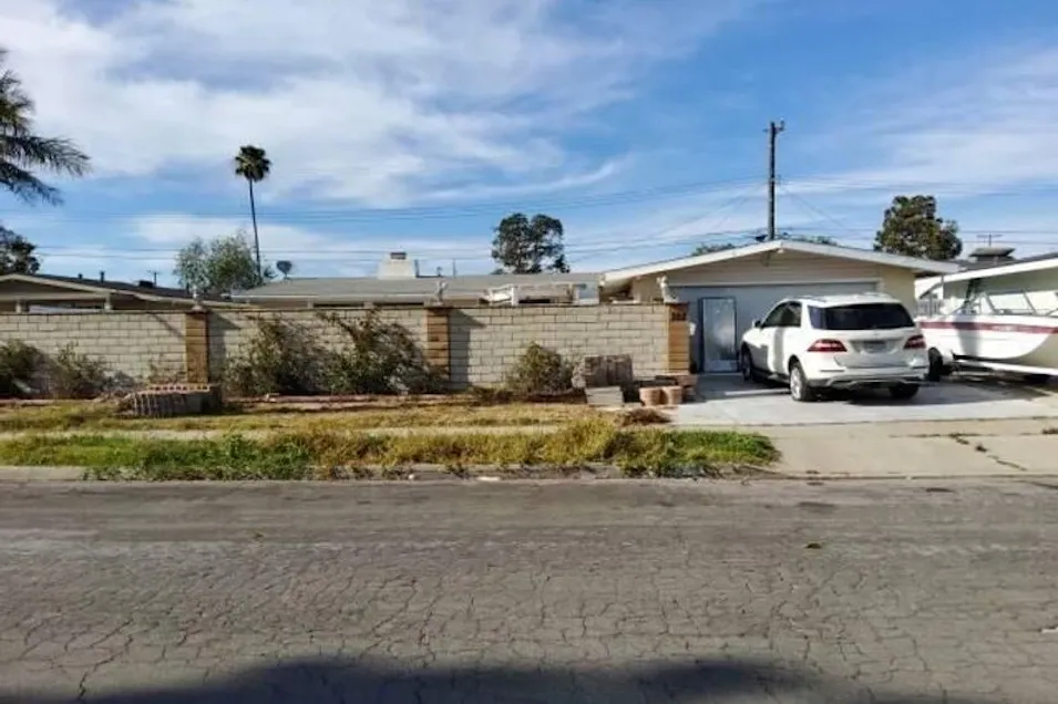 228 Amherst Road Costa Mesa, CA 92626, Orange County