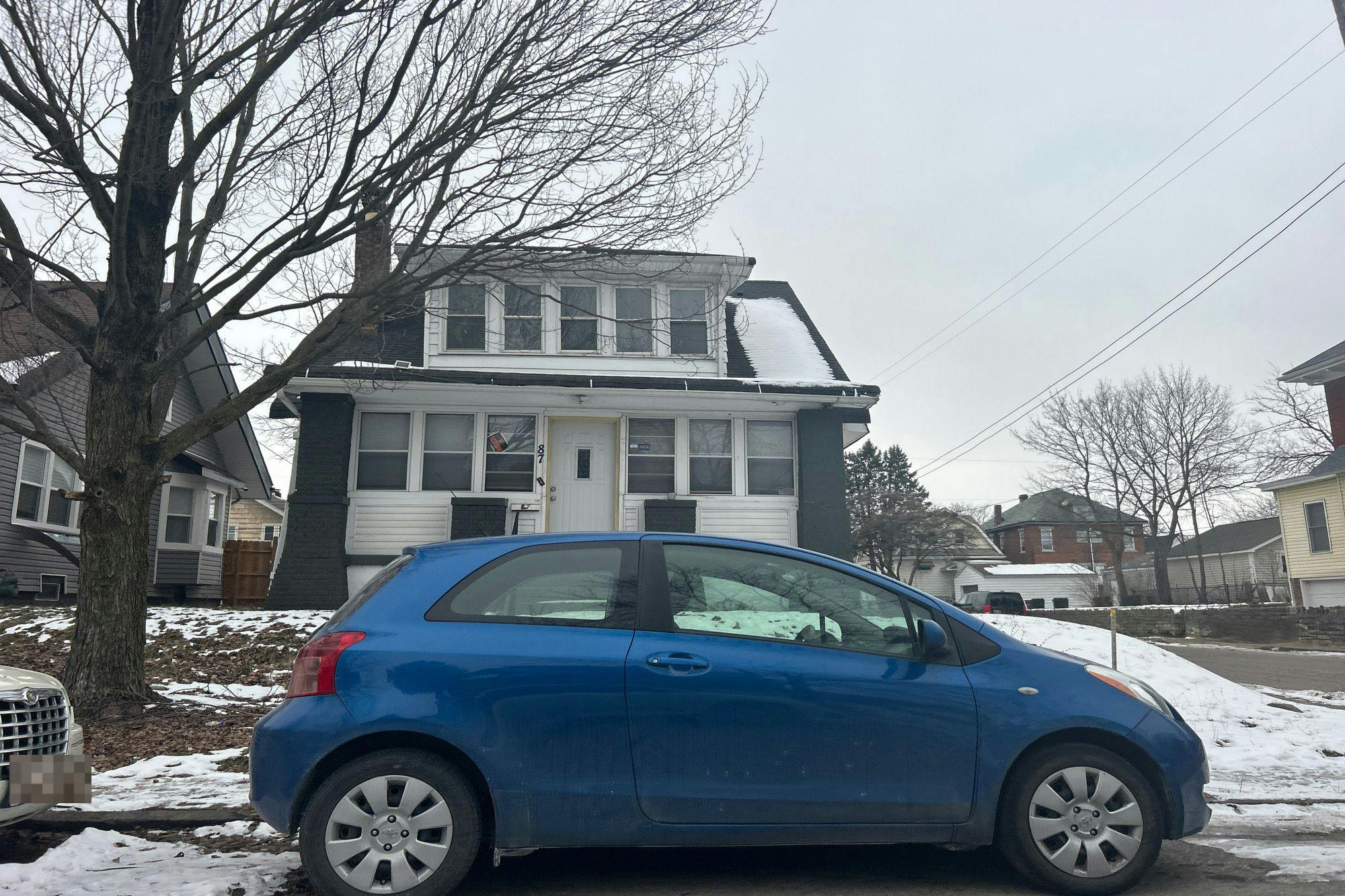 Warren Ave, Columbus, OH 43204