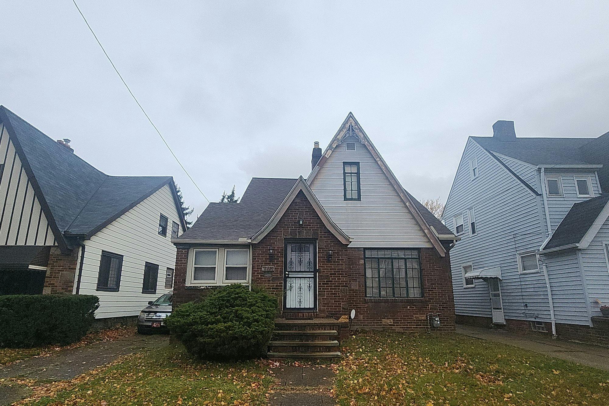 Hiller Ave, Cleveland, OH 44119