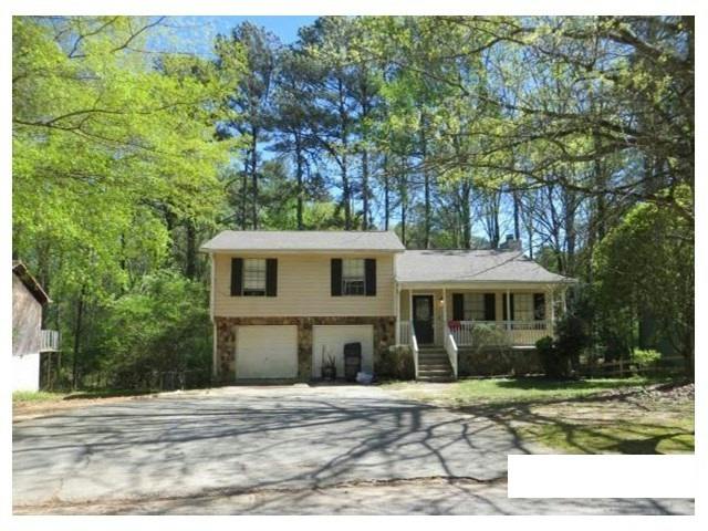 Montego Cir, Riverdale, GA 30274