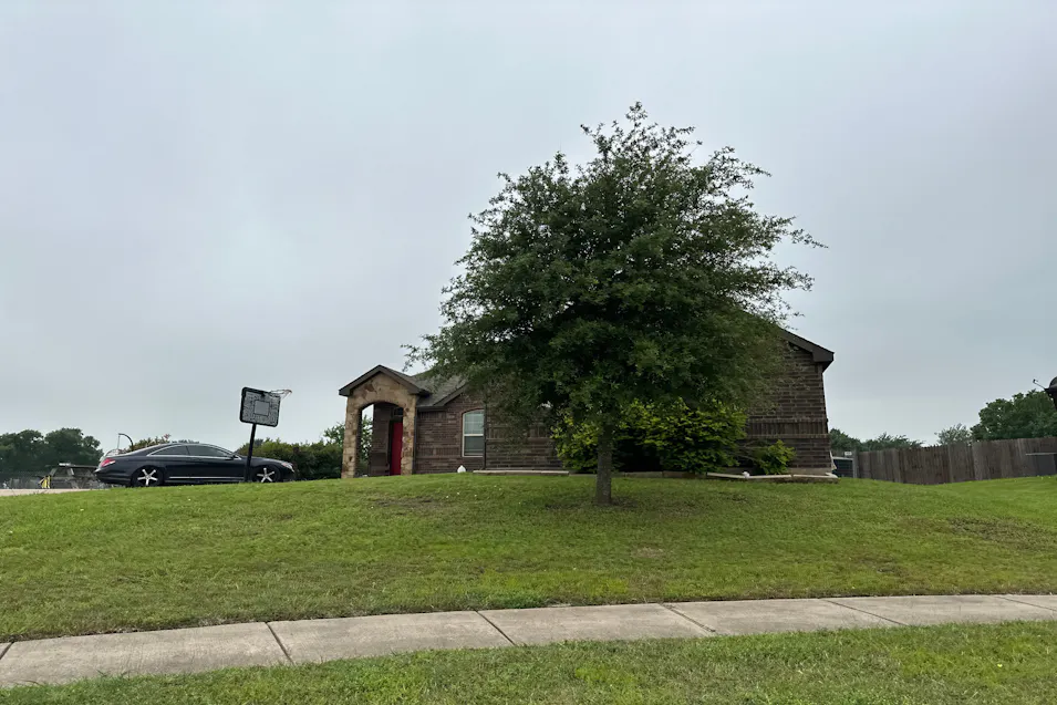 104 Anthony Ln Red Oak, TX 75154, Dallas County
