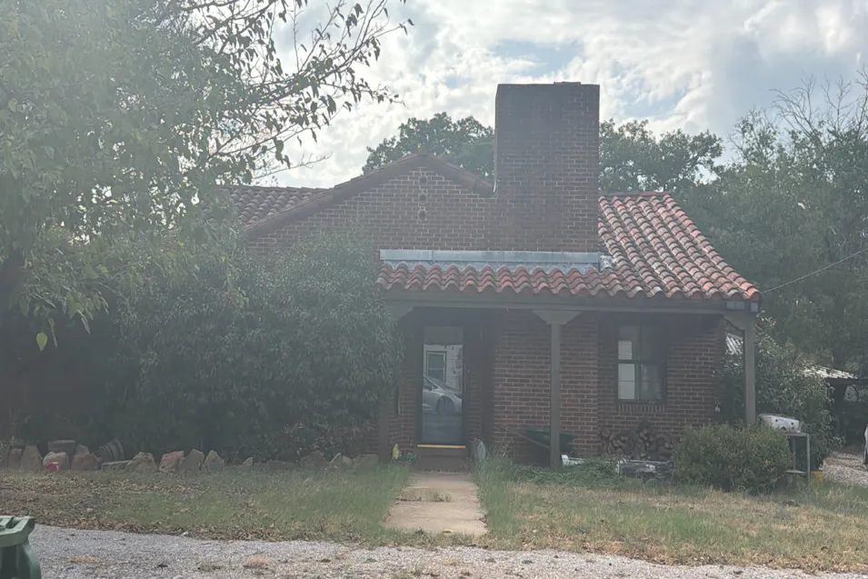 2419 NW 3rd Avenue Mineral Wells, TX 76067, Palo Pinto County