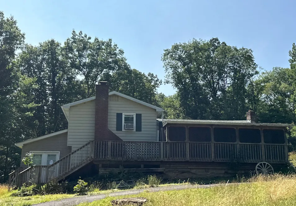 1502 Upper Valley Rd Effort, PA 18330, Monroe County