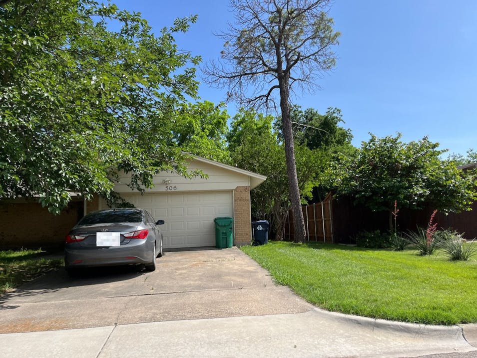 506 Retama St Denton, TX 76209, Denton County