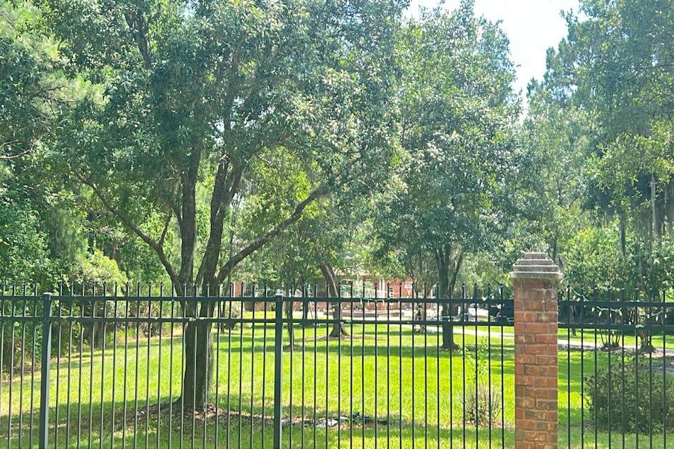 11 Shore Road Savannah, GA 31419, Chatham County