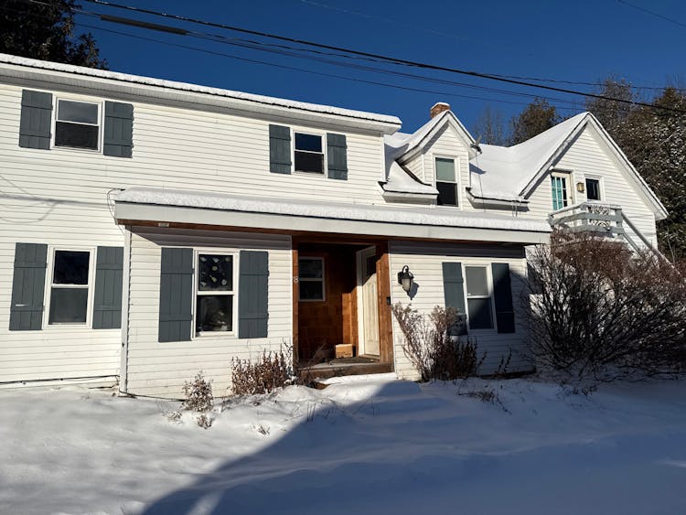 18 Dodge Avenue Barre Town, VT 05654, Washington County