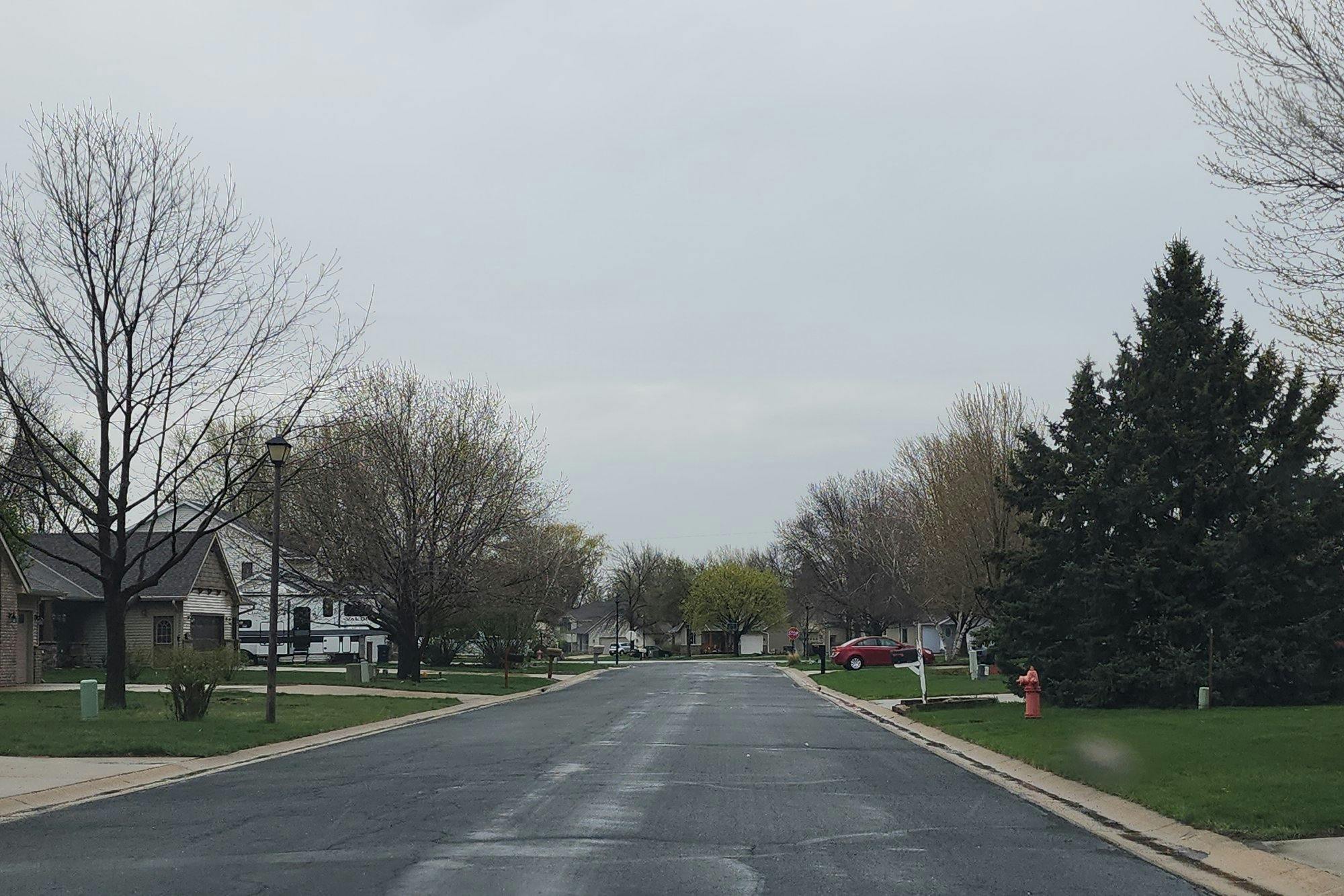 Chatfield Ln, Belle Plaine, MN 56011