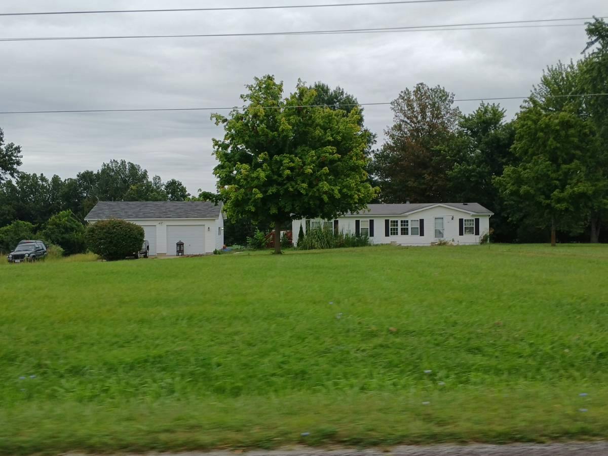 Ridge Rd, Troy, MO 63379