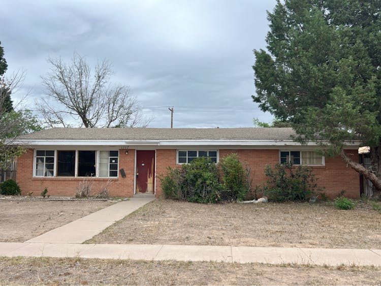 1717s Washington Ave Roswell, NM 88203, Chaves County