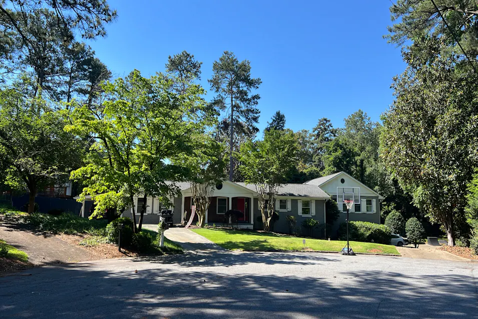 150 Angus Trl Sandy Springs, GA 30328, Fulton County