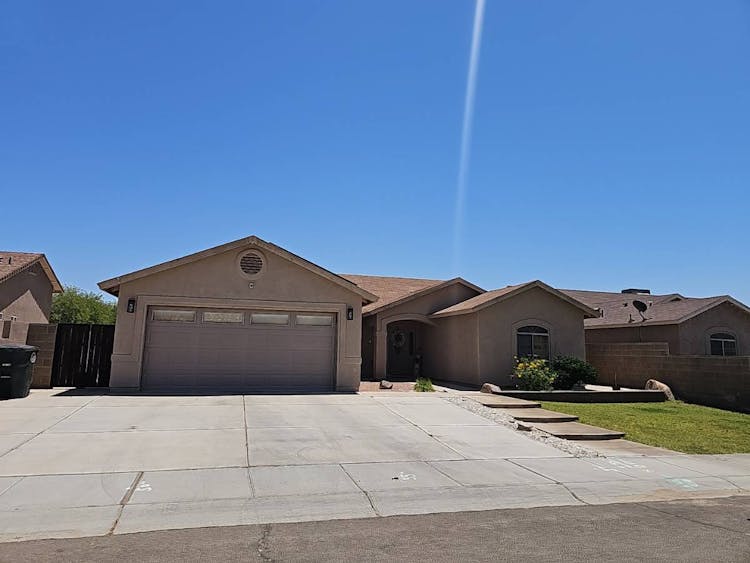 1147 N Villareal Ave San Luis, AZ 85336, Yuma County