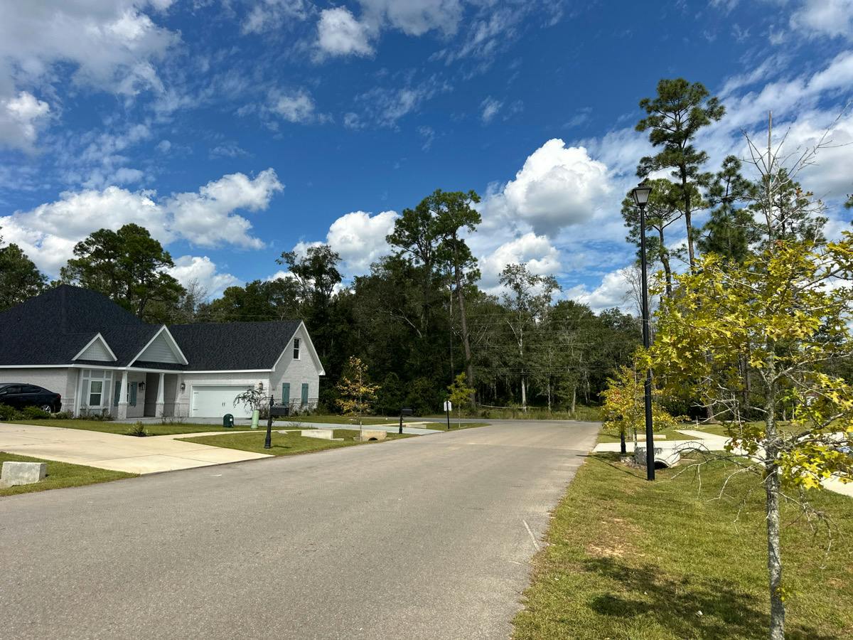 Alphabet Rd, Gulfport, MS 39503