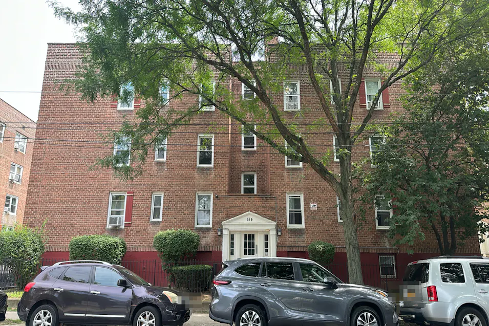 144 Ravine Ave Yonkers, NY 10701, Westchester County