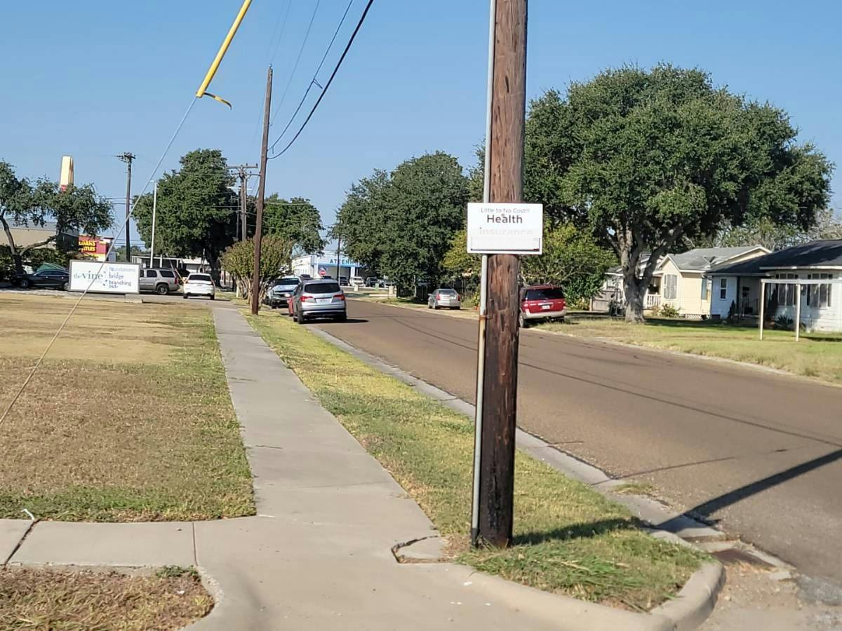 Mesquite Ln, Victoria, TX 77901