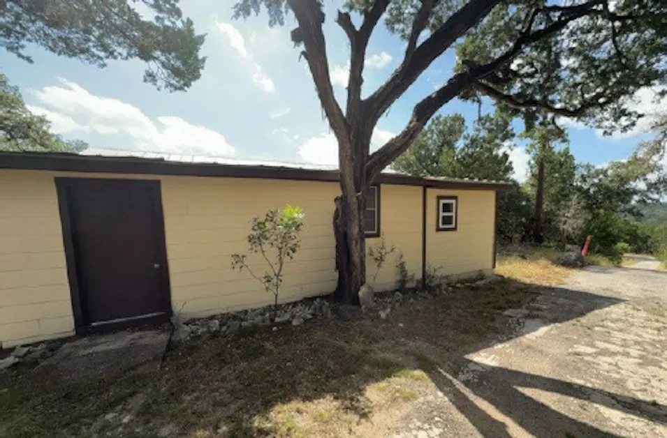 184 Paradise Ln Lakehills, TX 78063, Bandera County