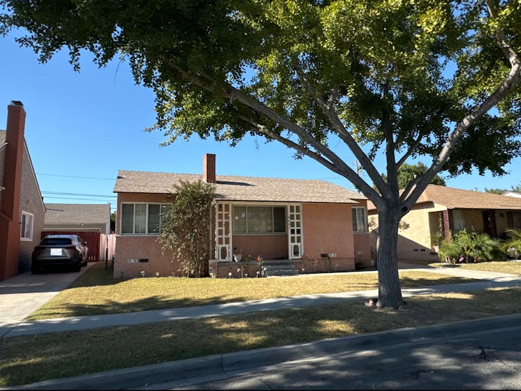 6041 Hayter Avenue Lakewood, CA 90712, Los Angeles County