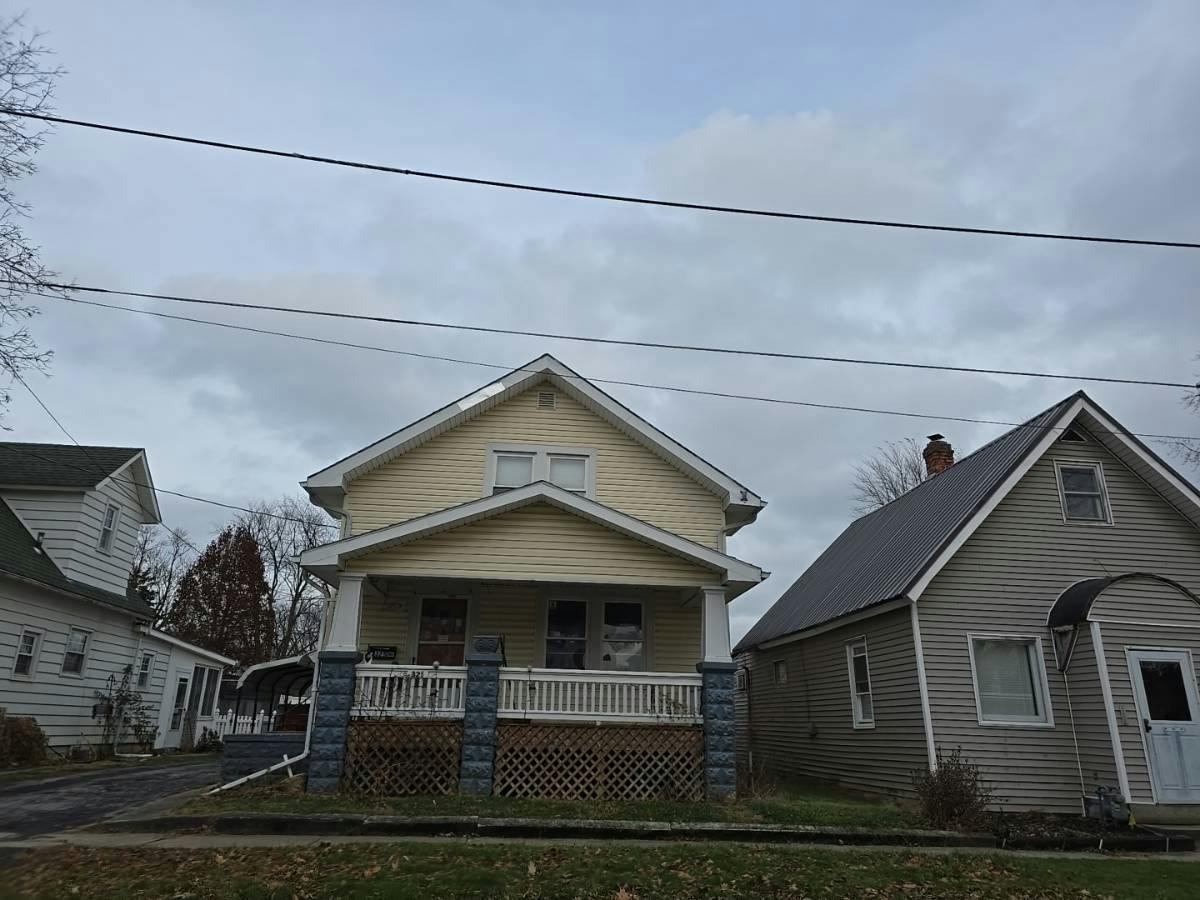 Portz Ave, Findlay, OH 45840