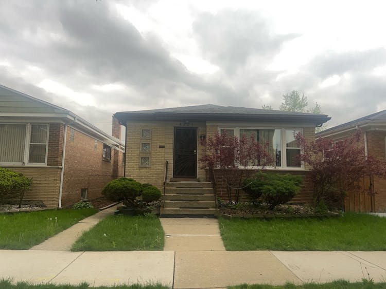 4321 West Augusta Boulevard Chicago, IL 60651, Cook County