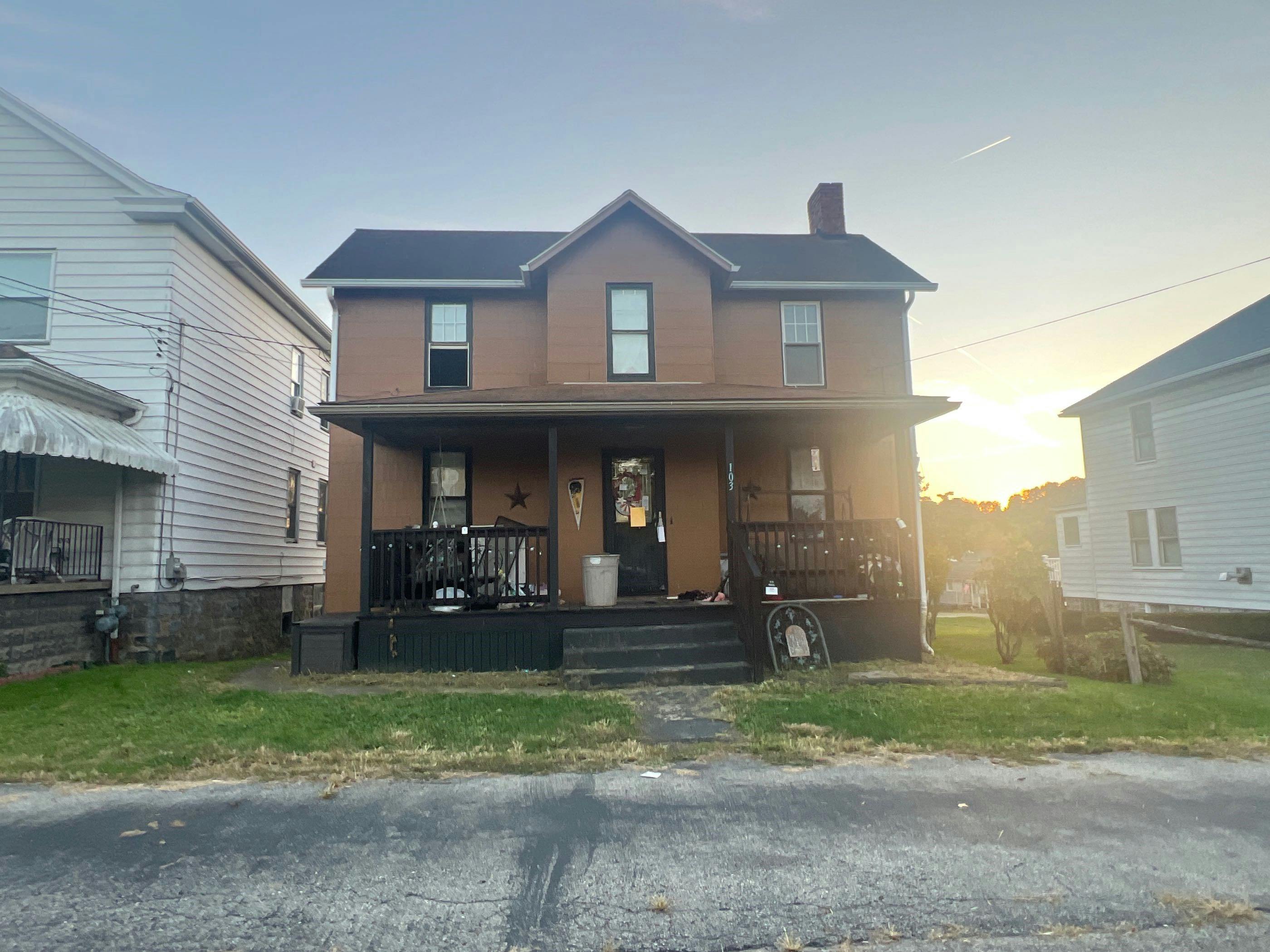 Memorial St, Dunbar, PA 15431