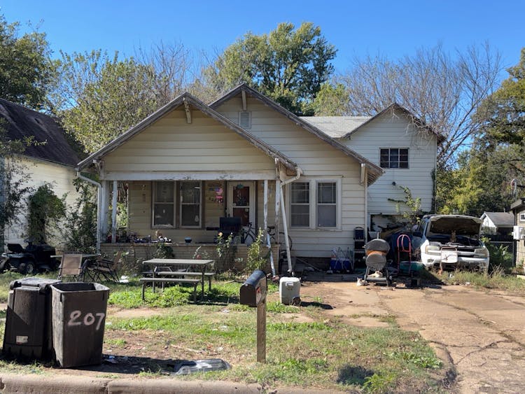 207 Michigan St Winfield, KS 67156, Cowley County