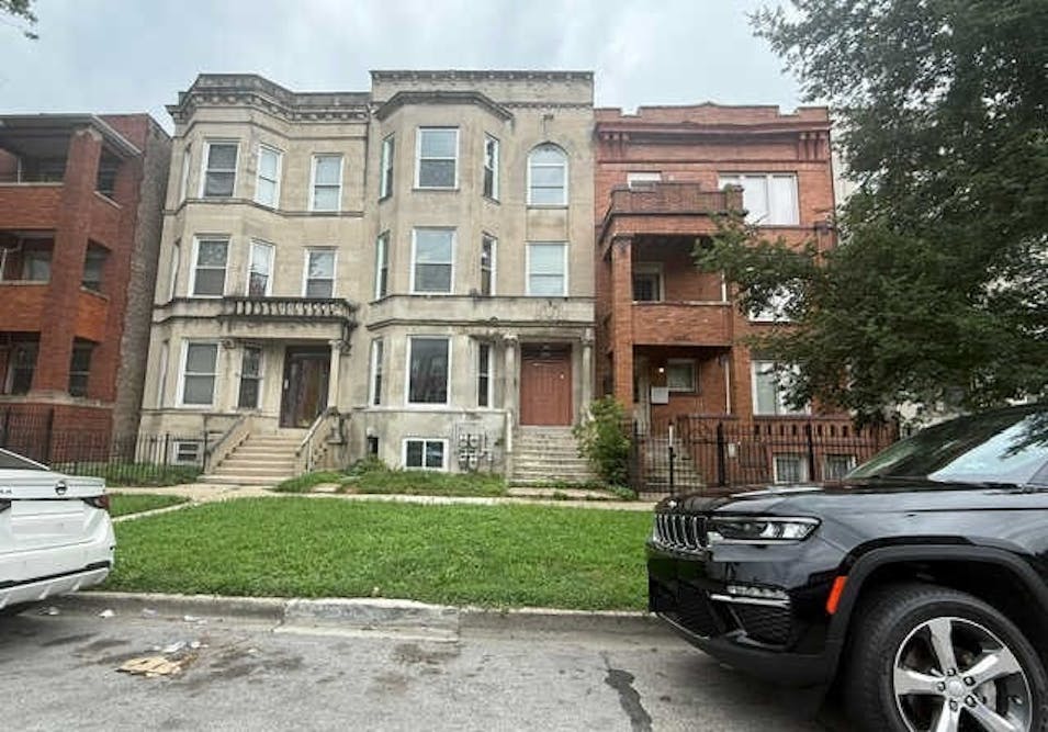 5932 S Prairie Ave Chicago, IL 60637, Cook County