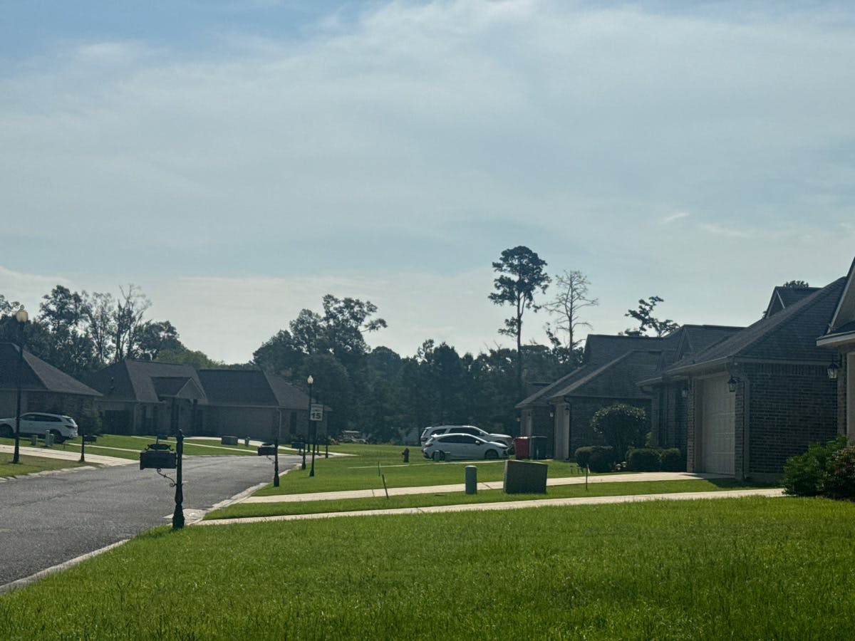 美品　DENHAM×DRT×VILLAGEDOOR limited 10631 Dodger Dr, Denham Springs, LA 70726, Livingston County