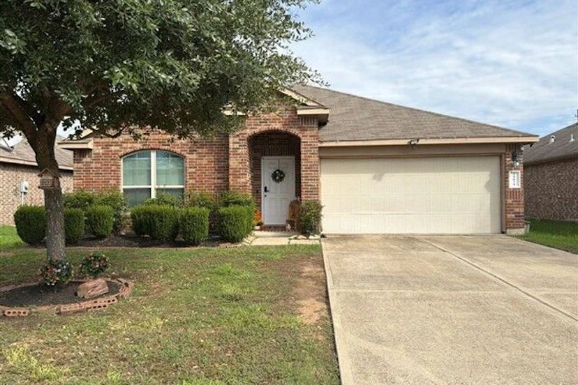 29034 Innes Park Pl