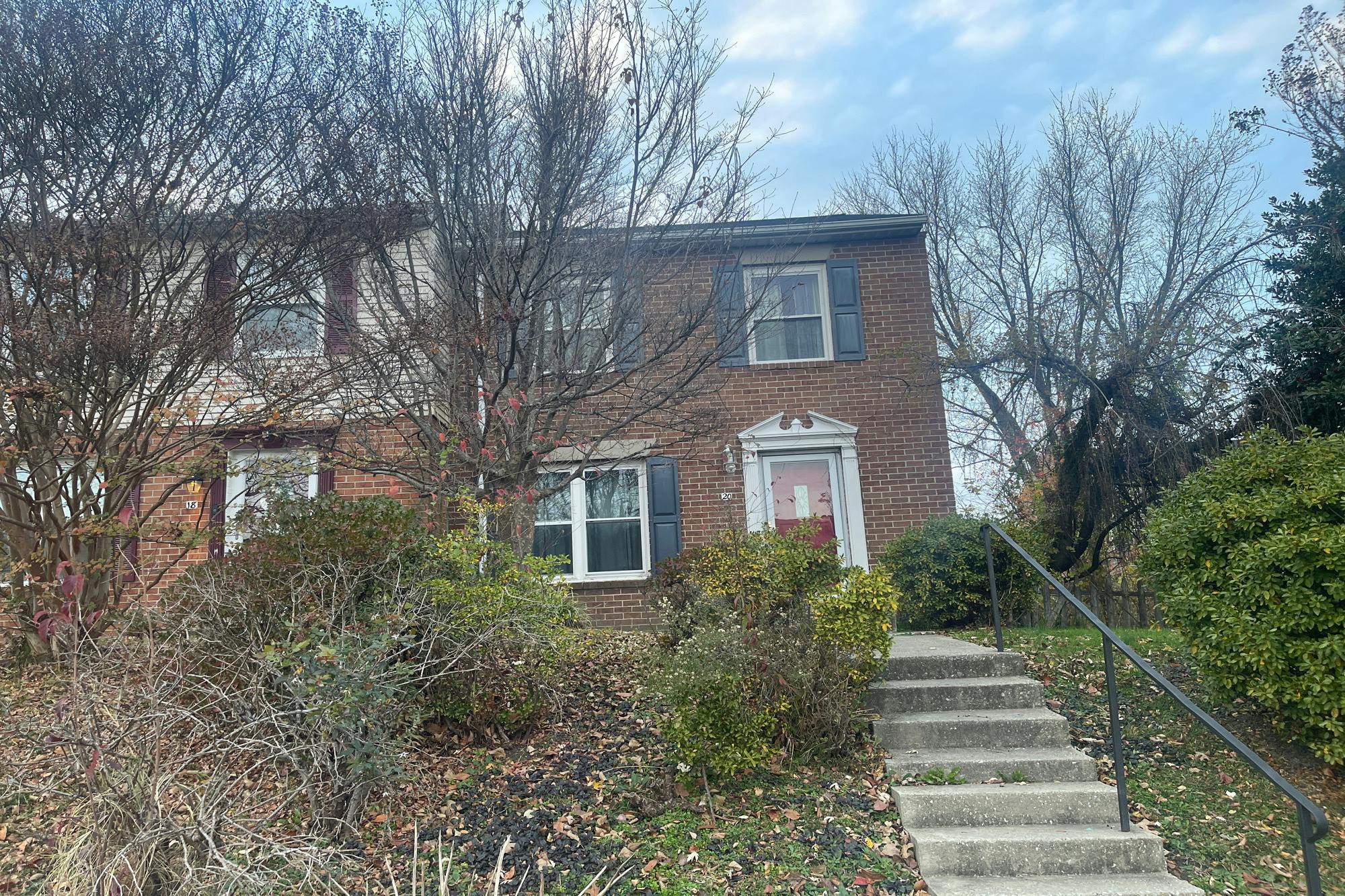 Clearlake Ct, Parkville, MD 21234