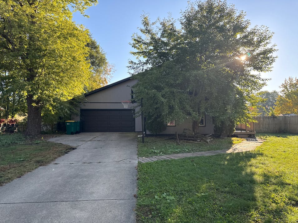 520 Downey Ave Mishawaka, IN 46544, St. Joseph County