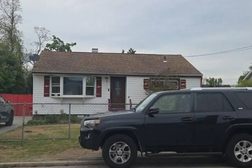 9 Cypress St Central Islip, NY 11722, Suffolk County