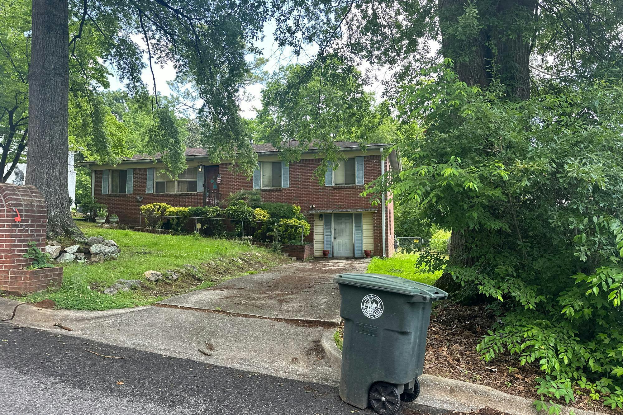Hatfield Ln, Birmingham, AL 35215 #1