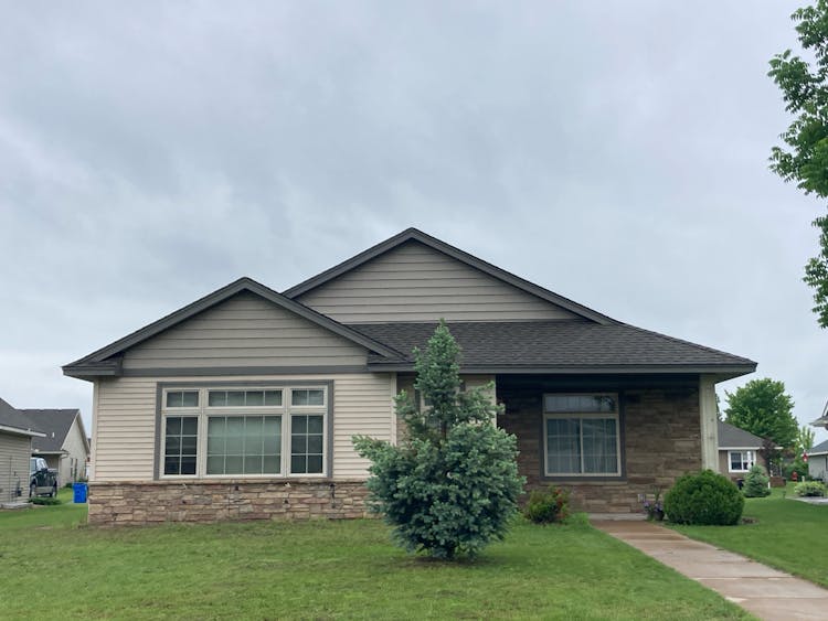 573 Taft Loop S Cambridge, MN 55008, Isanti County