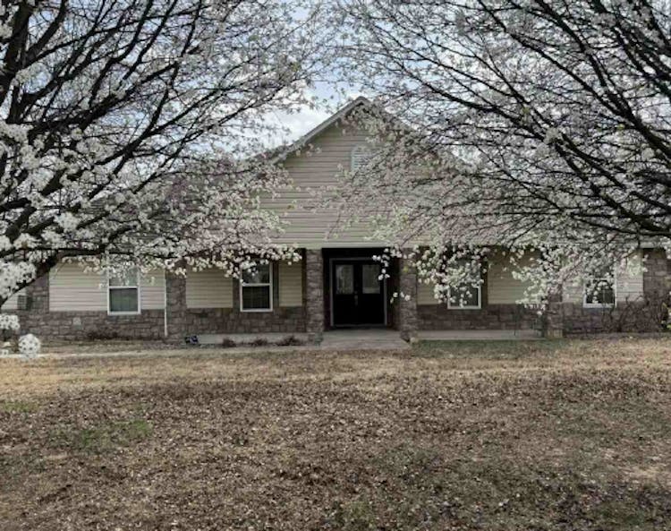 102 Morning Ln Coffeyville, KS 67337, Montgomery County