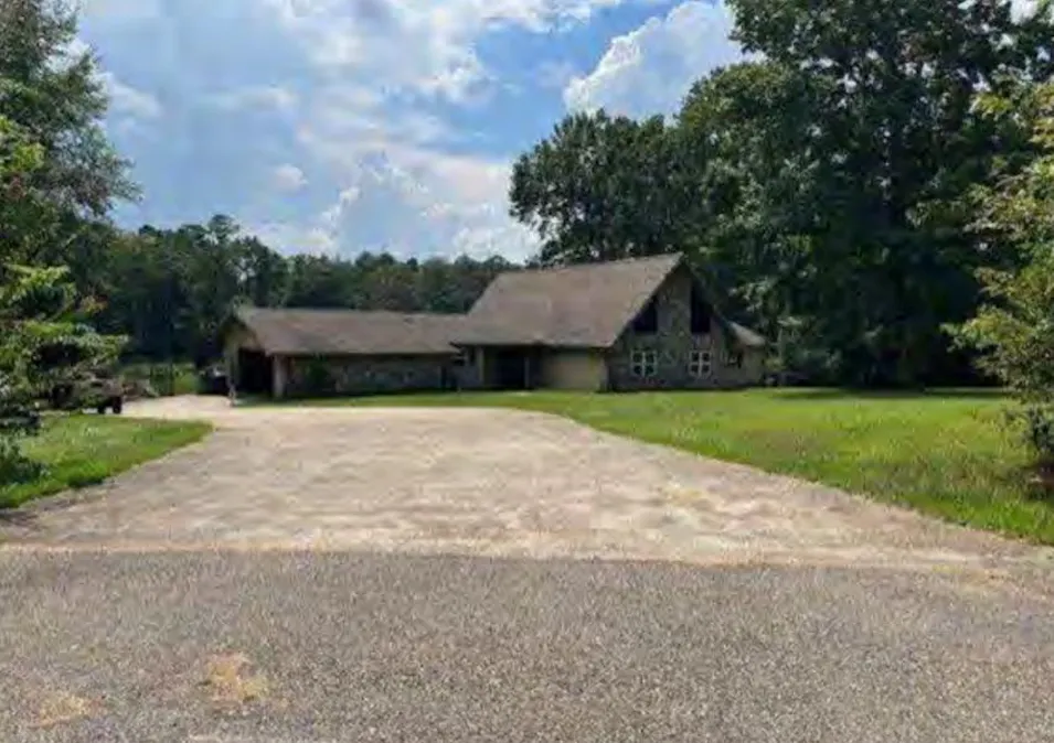 25475 Lake Choctaw Dr Franklinton, LA 70438, Washington County