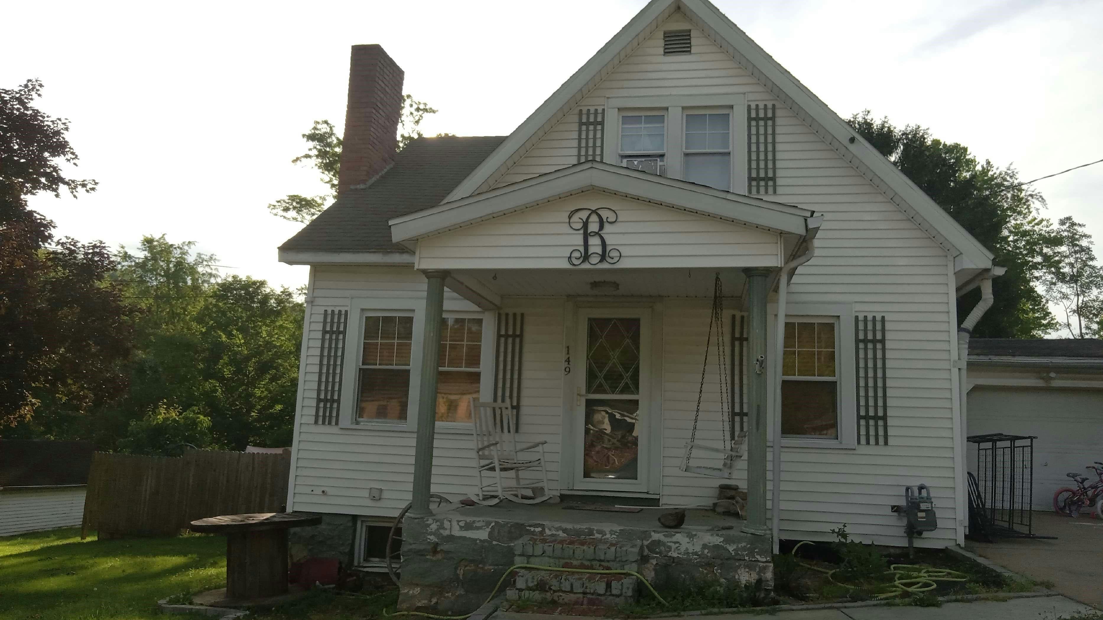Central Ave, Albright, WV 26519