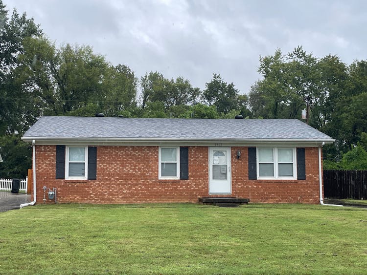 1963 Springfield Dr Henderson, KY 42420, Henderson County