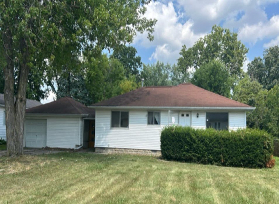 1914 Weiss St Saginaw, MI 48602, Saginaw County