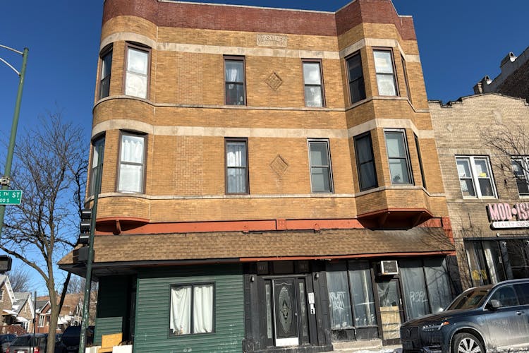 1756 West 35th Street Apartment 3r Chicago, IL 60609, Cook County